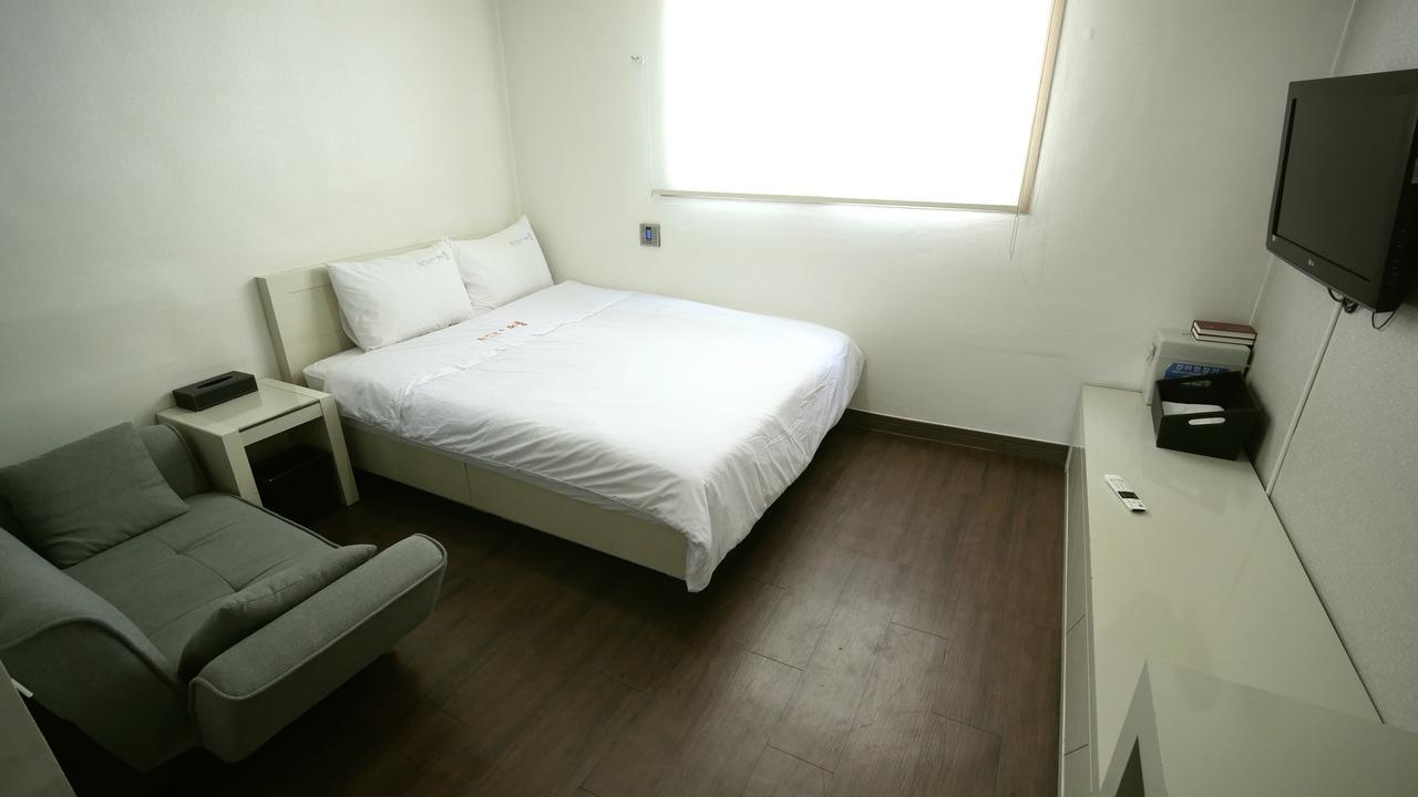 ซอมยอน เรสซิเดนซ์ มูมุม โฮเต็ล Hotel ปูซาน ภายนอก รูปภาพ